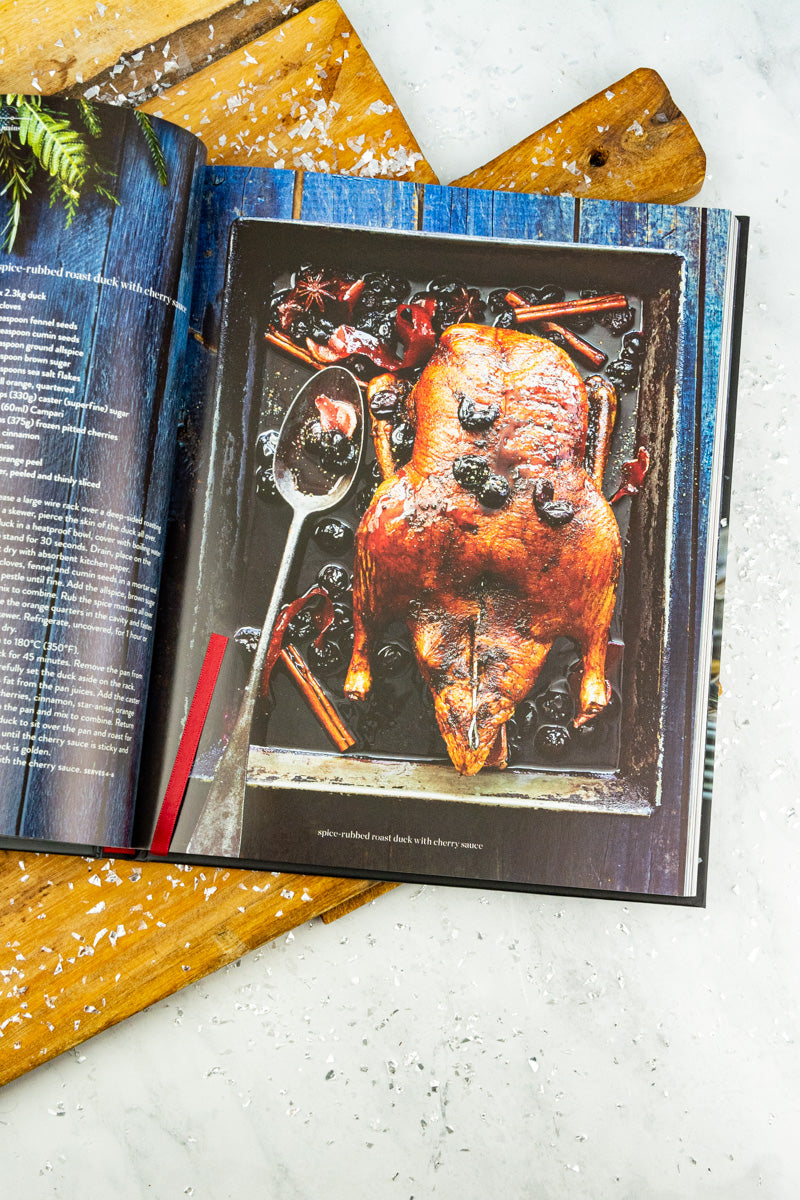 Donna Hay Christmas : Feasts & Treats, image 9 of 12