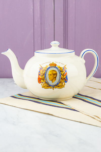Vintage Edward VIII 1937 Coronation Teapot