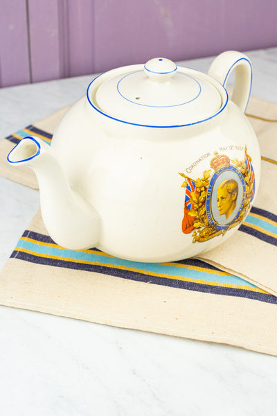 Vintage Edward VIII 1937 Coronation Teapot